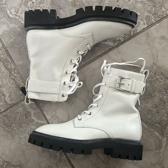 Stuart Weitzman Ultra Lug Sole Buckle Combat Boots, New, Size 36/5.5 - Picture 1 of 9